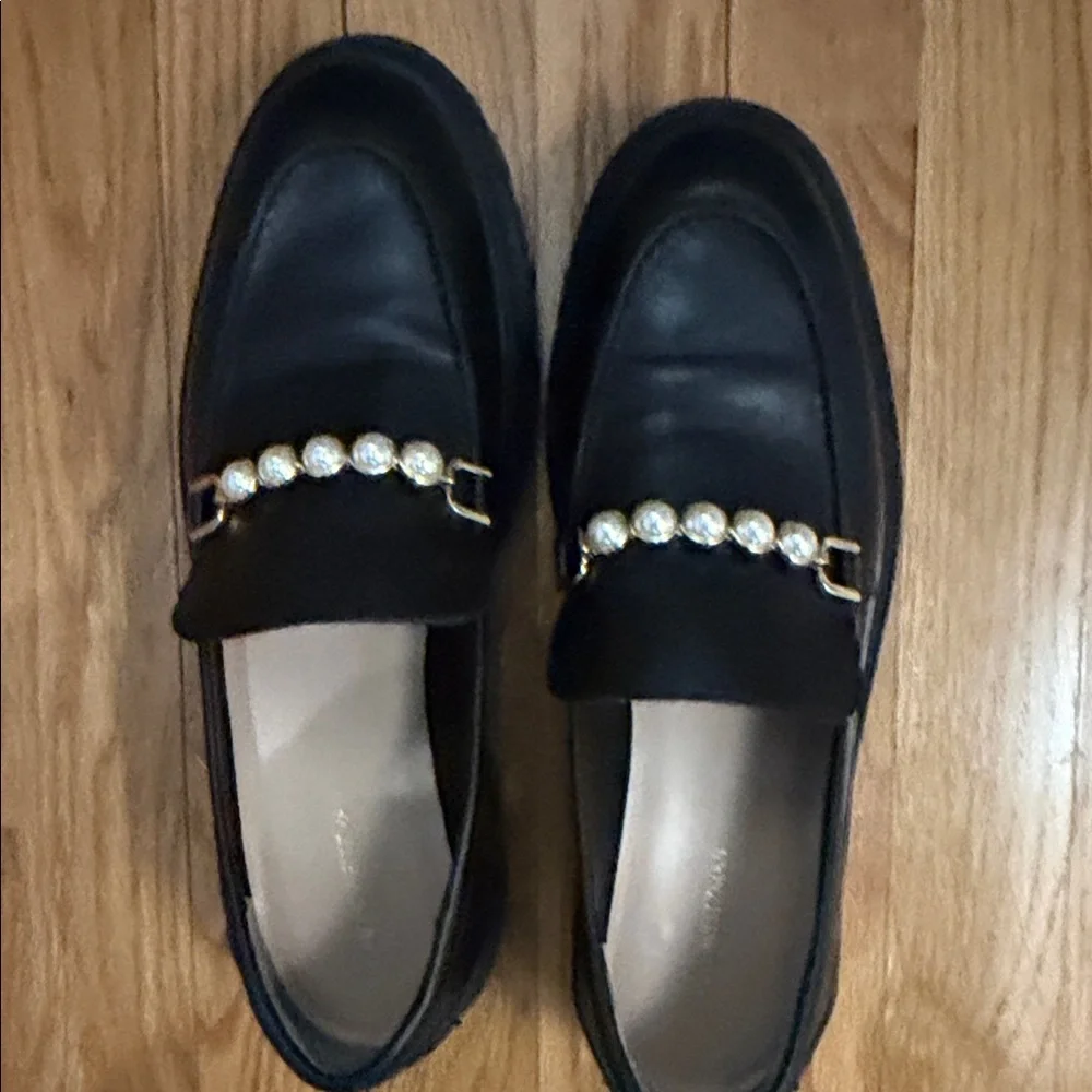 Stuart Weitzman Perla Black Loafers with Gold and Pearl Accents - Picture 1 of 3